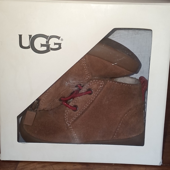 Baby Ugg Boots only worn once in perfect condition - Picture 1 of 6